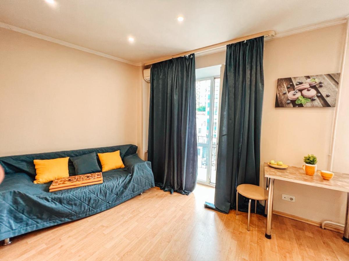 On Baseina Street Apartment Kyiv